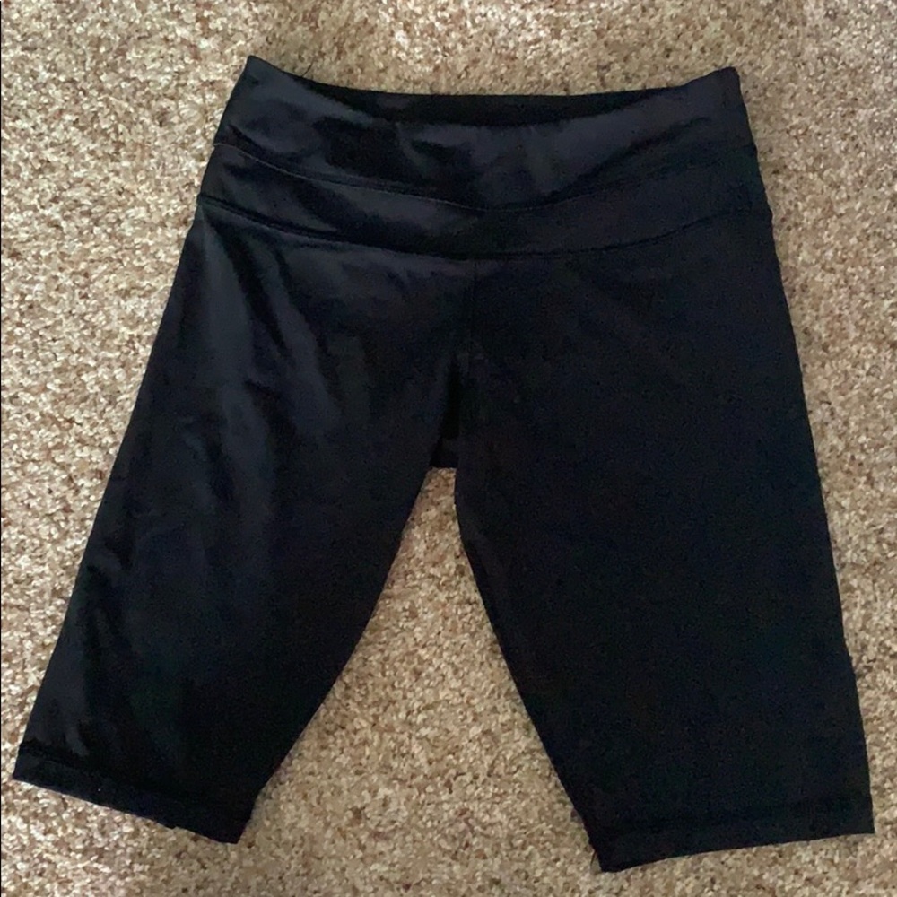 Lululemon high rise biker shorts